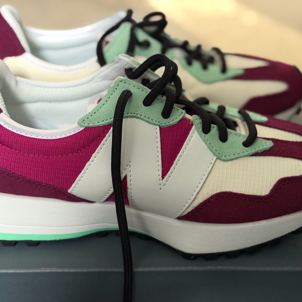 New Balance Women's Sneakers in Burgundy and Mint